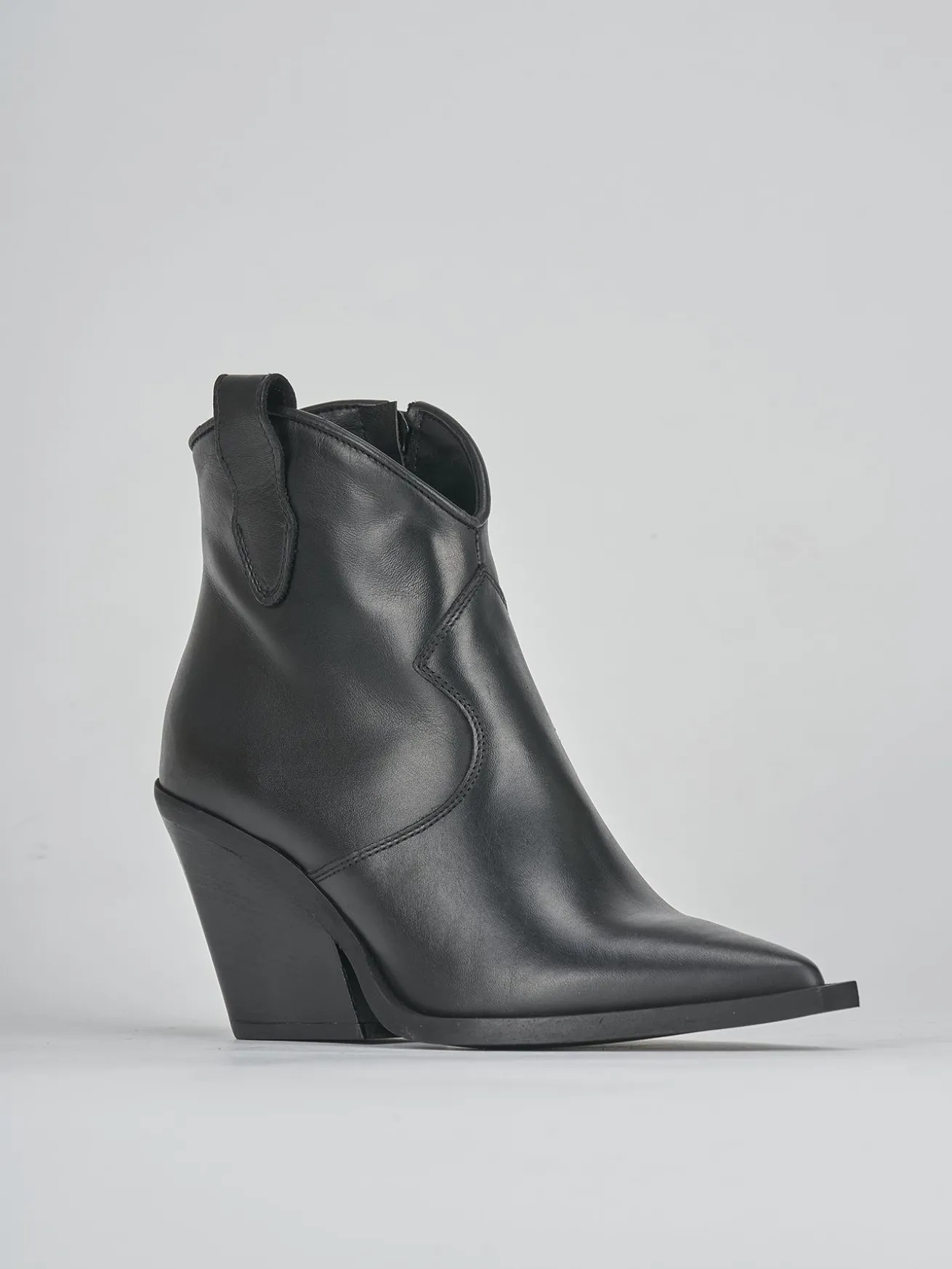 Stivaletti tacco 7cm pelle nero