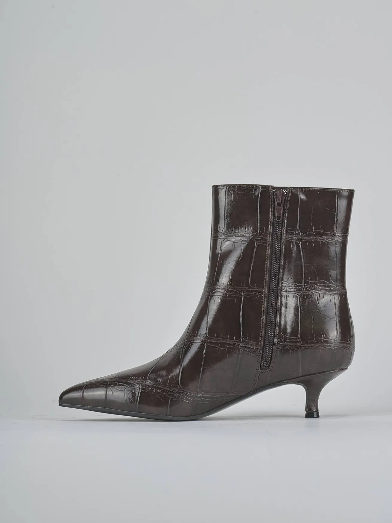 Stivaletti tacco 5cm pelle sostenibile testa