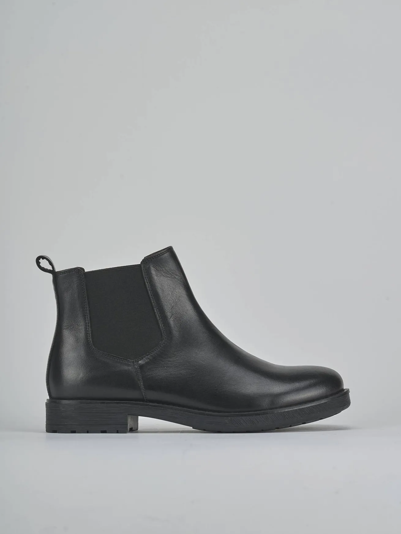 Stivaletti tacco 1cm pelle nero