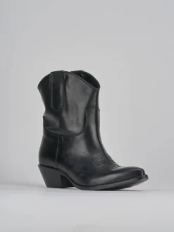 Stivaletti tacco 3cm pelle nero
