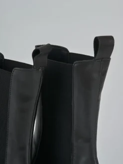 Stivaletti tacco 2cm pelle nero