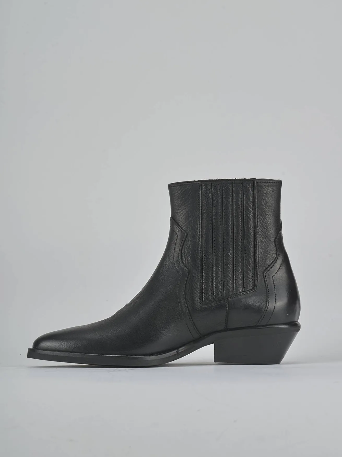 Stivaletti tacco 4cm pelle nero