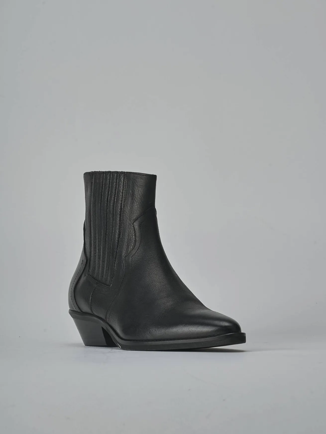 Stivaletti tacco 4cm pelle nero