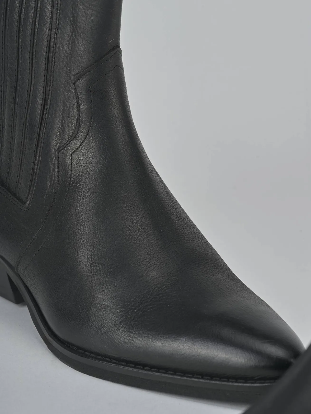 Stivaletti tacco 4cm pelle nero