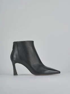 Stivaletti tacco 8cm pelle nero