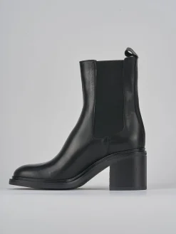 Stivaletti tacco 6cm pelle nero