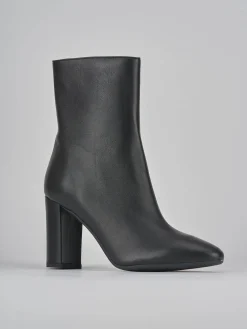 Stivaletti tacco 9cm pelle nero