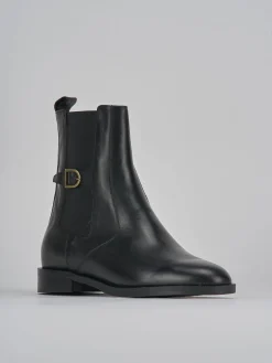 Stivaletti tacco 2cm pelle nero