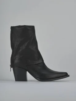 Stivaletti tacco 8cm pelle nero