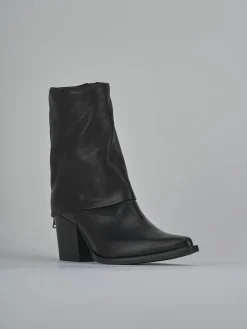 Stivaletti tacco 8cm pelle nero