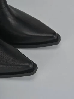 Stivaletti tacco 8cm pelle nero