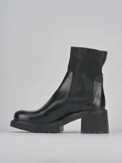 Stivaletti tacco 6cm pelle nero