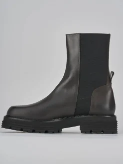 Stivaletti tacco 2cm pelle testa