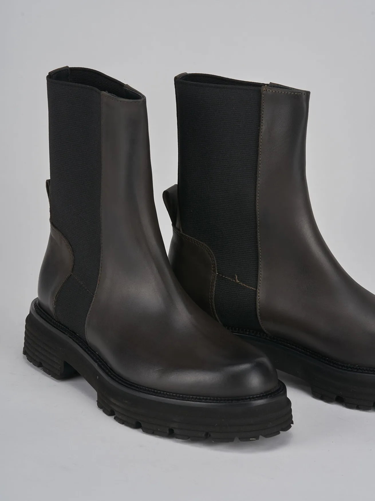 Stivaletti tacco 2cm pelle testa