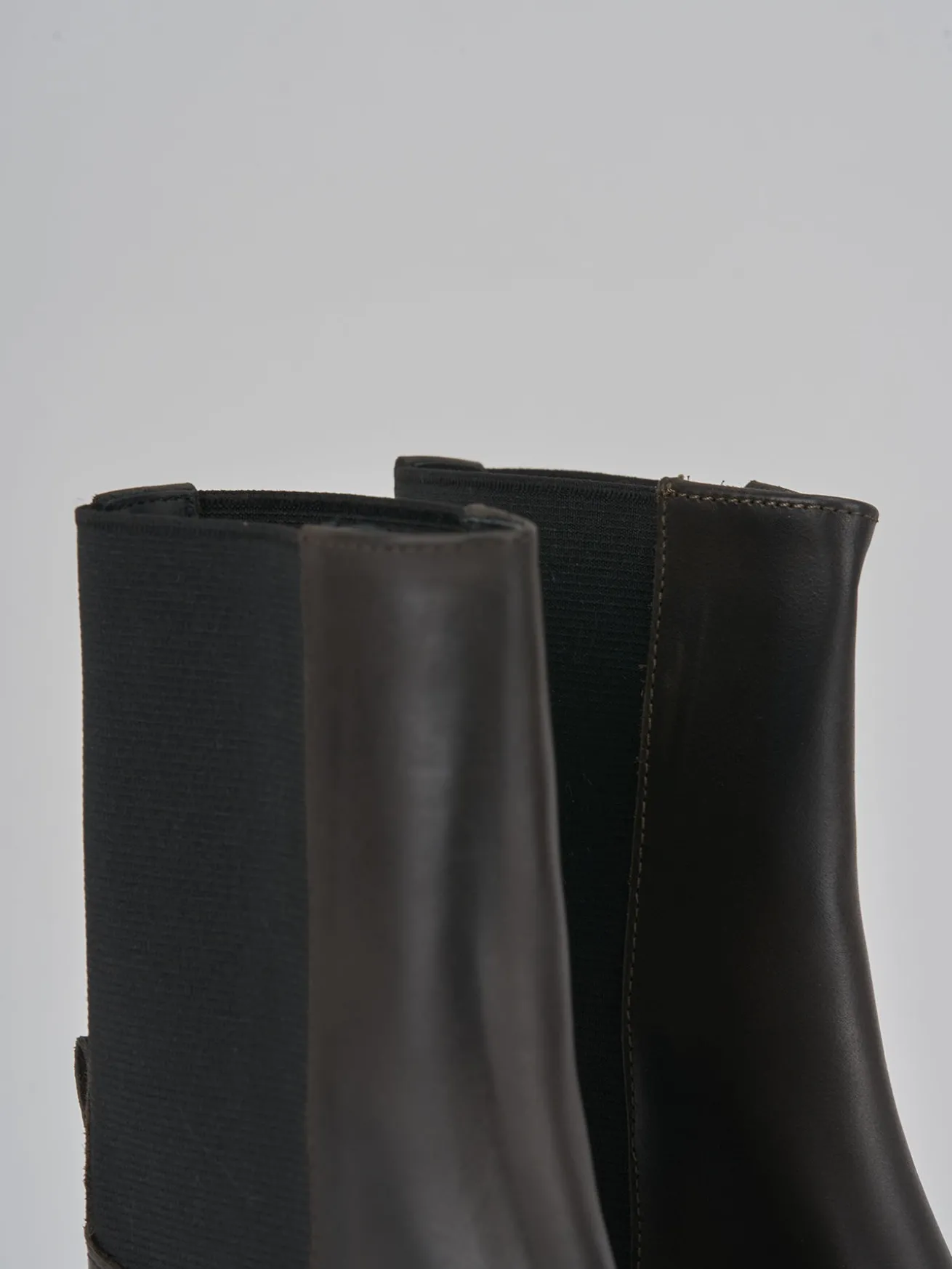 Stivaletti tacco 2cm pelle testa