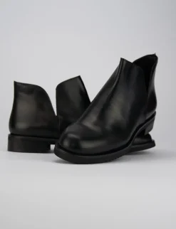 Stivaletti tacco 1cm pelle nero