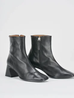 Stivaletti tacco 5cm pelle nero