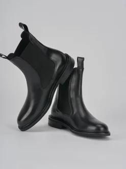 Stivaletti tacco 1cm pelle nero