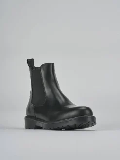 Stivaletti tacco 2cm pelle nero