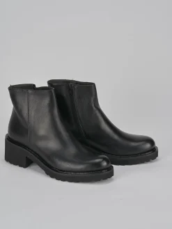 Stivaletti tacco 5cm pelle nero