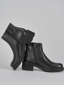 Stivaletti tacco 5cm pelle nero