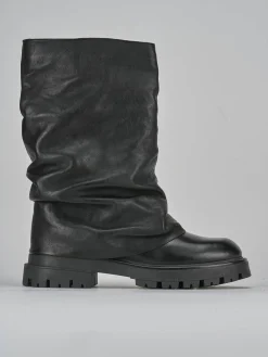 Stivaletti tacco 3cm pelle nero