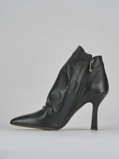 Stivaletti tacco 7cm pelle nero