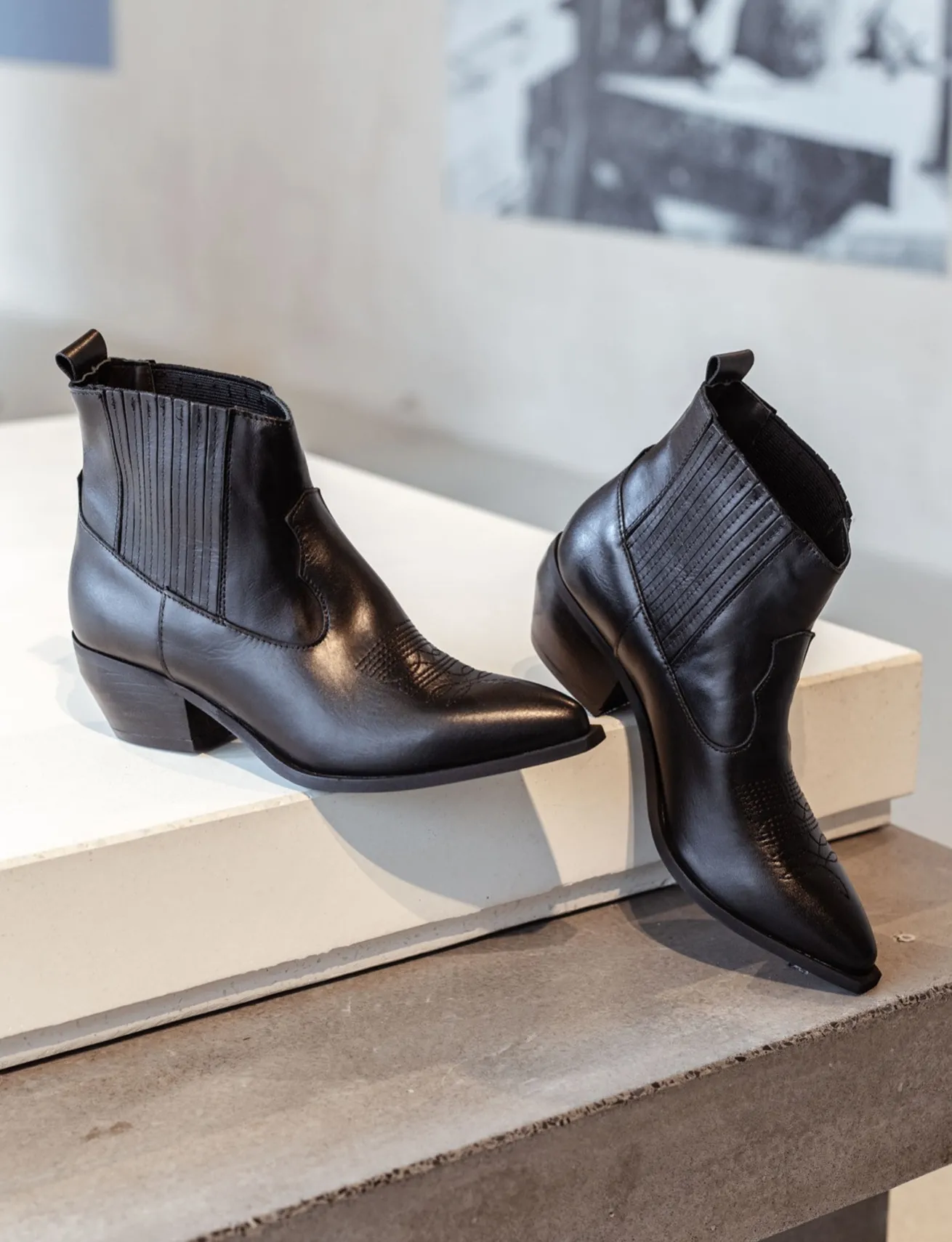 Stivaletti tacco 4cm pelle nero