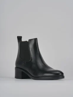 Stivaletti tacco 5cm pelle nero