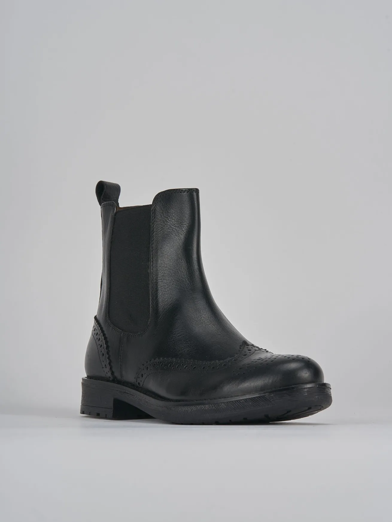 Stivaletti tacco 2cm pelle nero