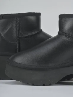 Stivaletti tacco 3cm pelle nero