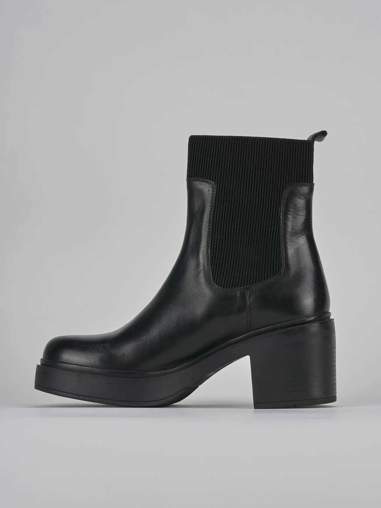 Stivaletti tacco 4cm pelle nero