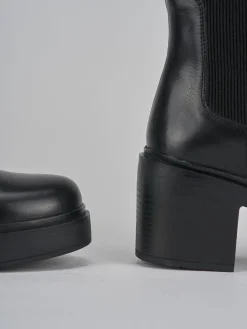 Stivaletti tacco 4cm pelle nero