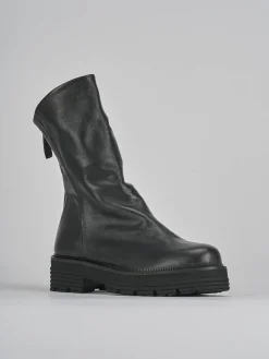 Stivaletti tacco 2cm pelle nero