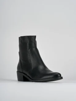 Stivaletti tacco 3cm pelle nero