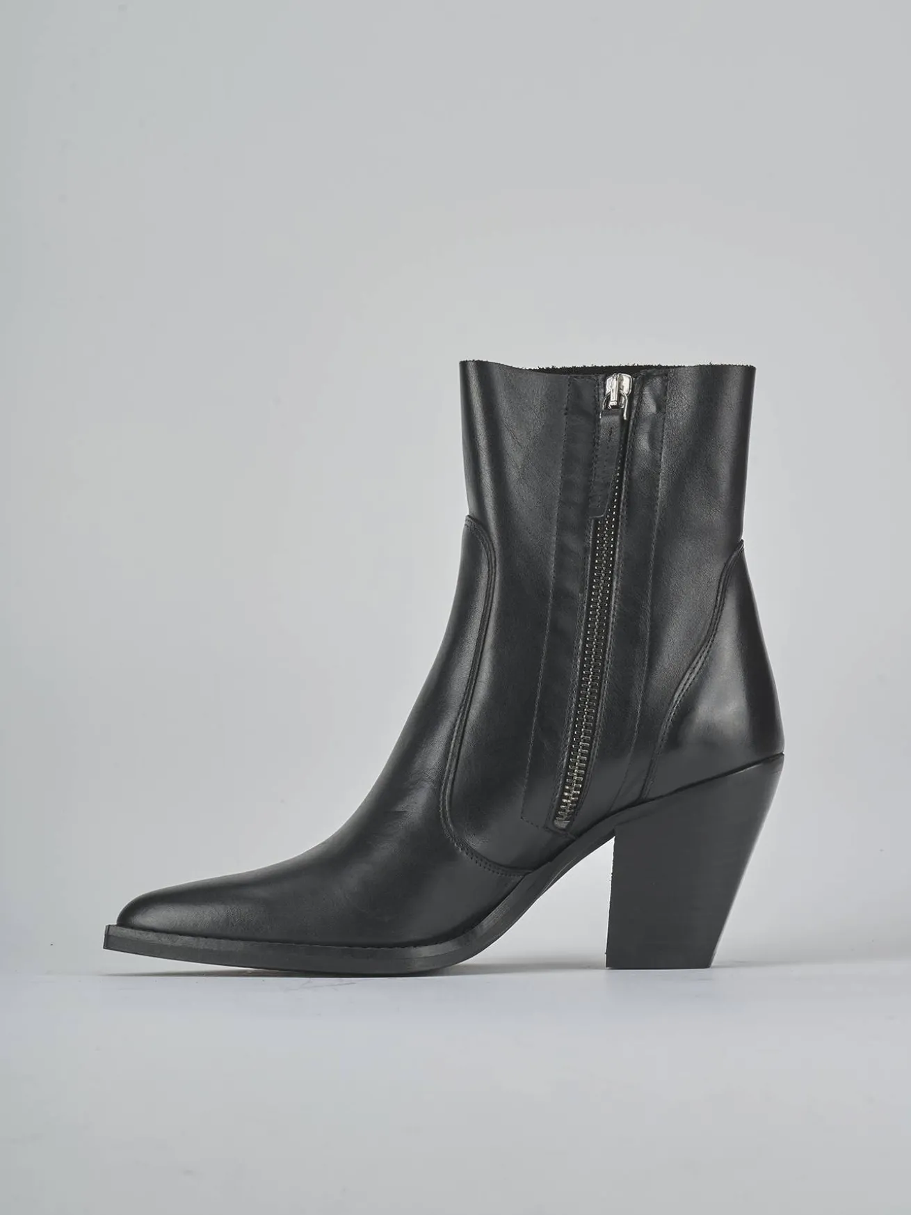 Stivaletti tacco 6cm pelle nero