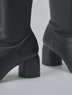 Stivaletti tacco 5cm pelle nero