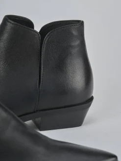 Stivaletti tacco 3cm pelle nero