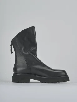 Stivaletti tacco 3cm pelle nero