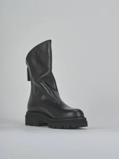 Stivaletti tacco 3cm pelle nero