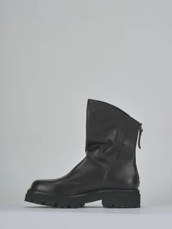 Stivaletti tacco 3cm pelle testa