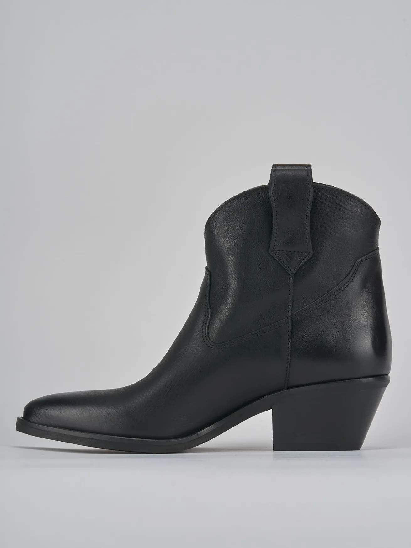 Stivaletti tacco 4cm pelle nero