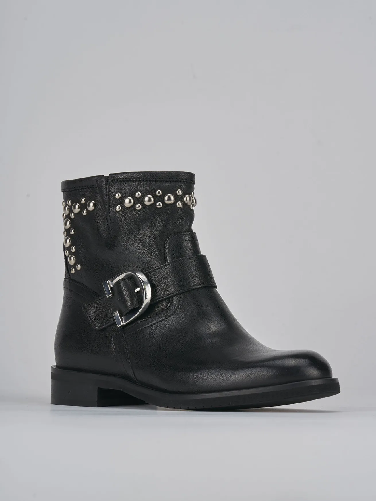 Stivaletti tacco 1cm pelle nero