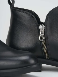 Stivaletti tacco 1cm pelle nero