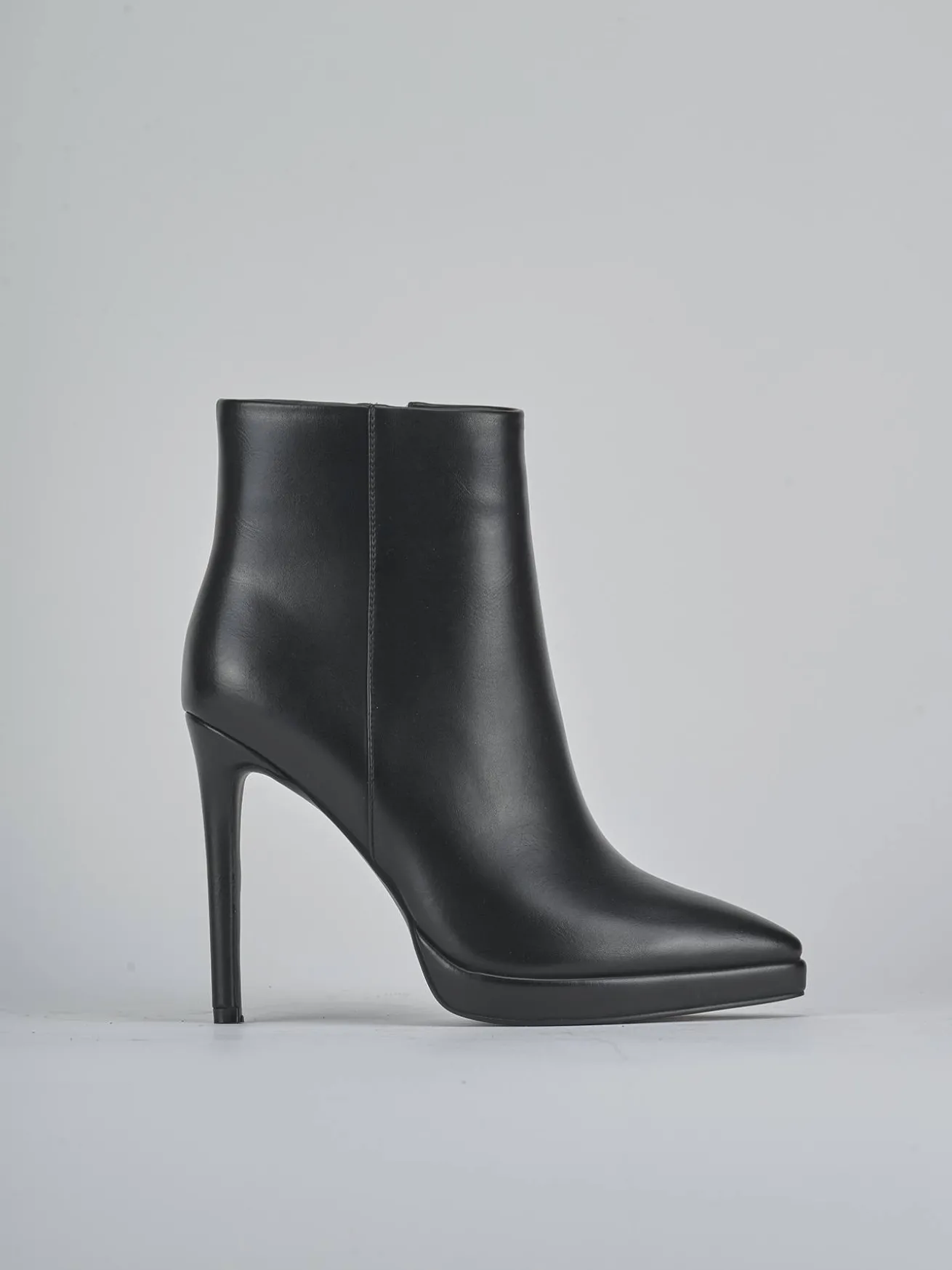 Stivaletti tacco 10cm pelle sostenibile nero