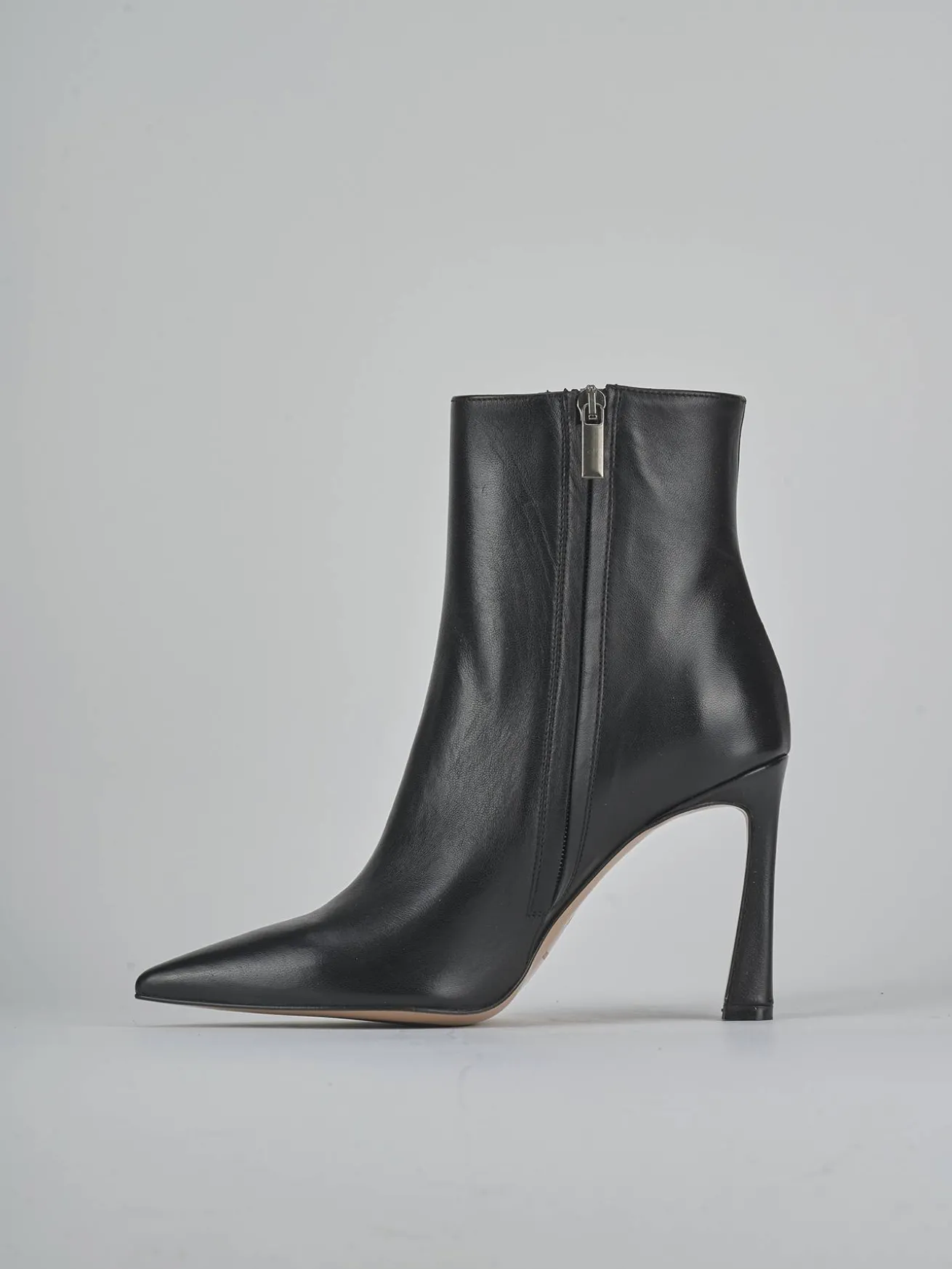 Stivaletti tacco 9cm pelle nero