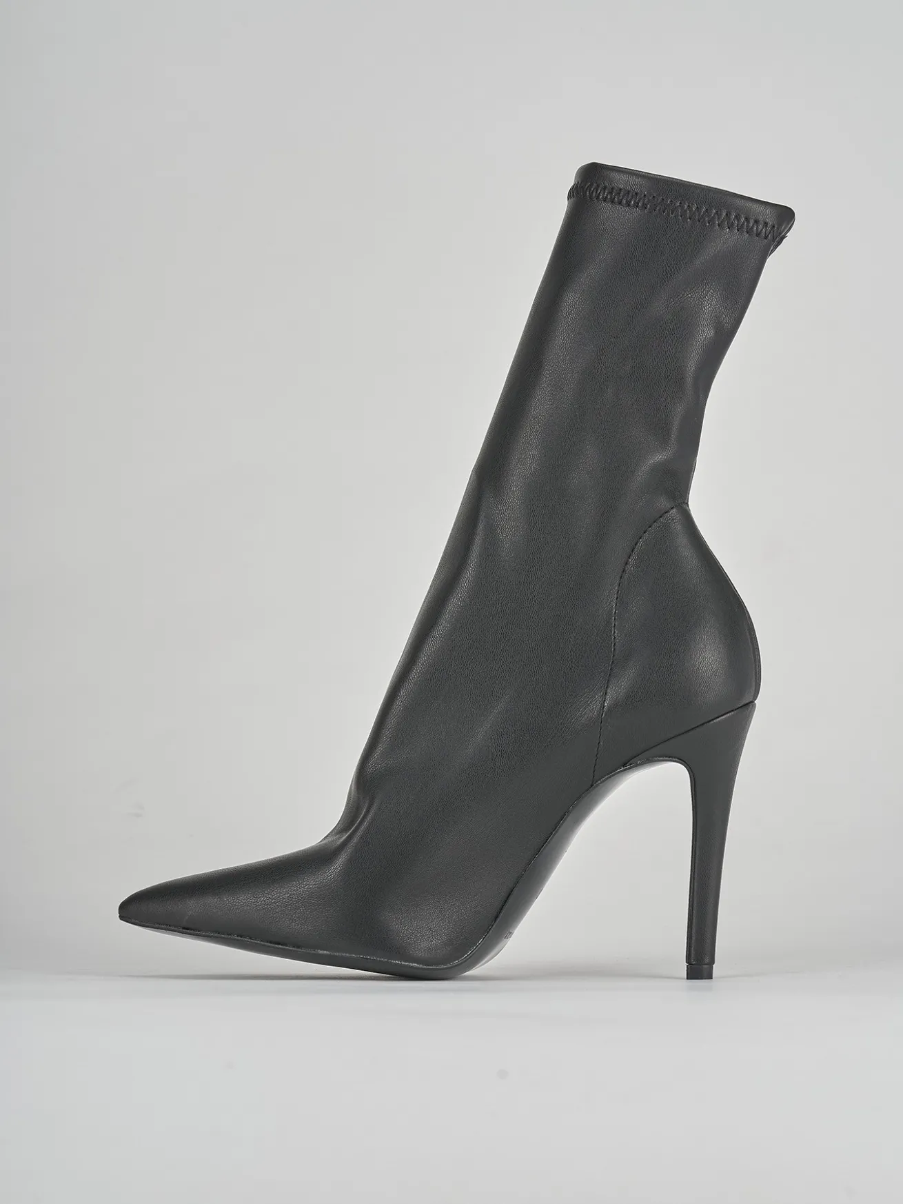 Stivaletti tacco 10cm pelle nero