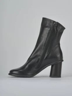 Stivaletti tacco 7cm pelle nero