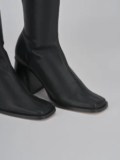 Stivaletti tacco 7cm pelle nero