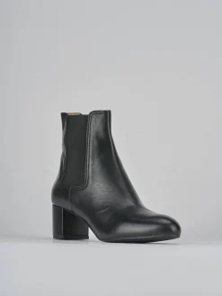 Stivaletti tacco 6cm pelle nero